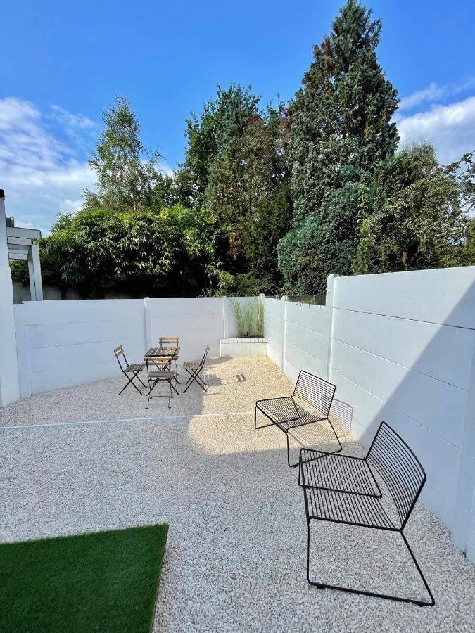 Unique Luxury Apartment With Cosy Garden! خنت المظهر الخارجي الصورة