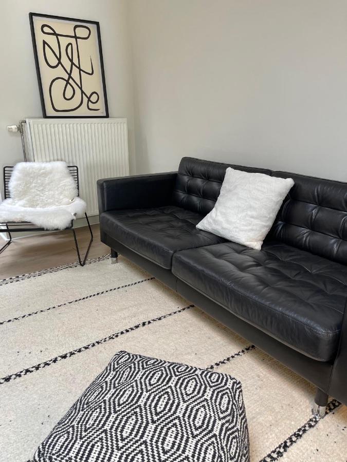 Unique Luxury Apartment With Cosy Garden! خنت المظهر الخارجي الصورة
